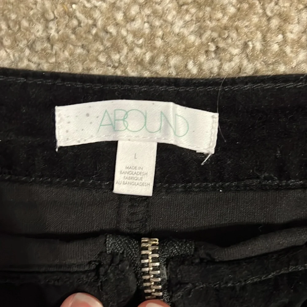 Black Velvet skirt - Picture 2 of 4